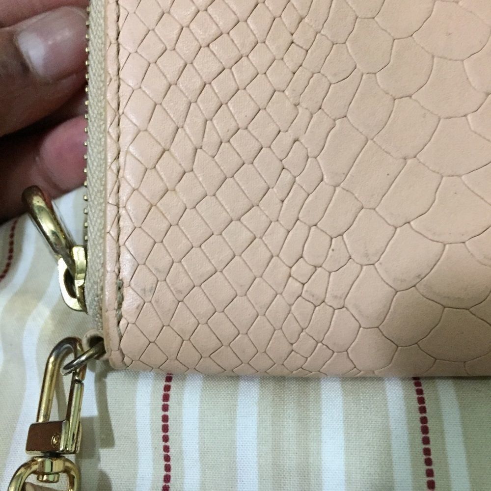 Gigi New York Python Embossed Phone Wallet - Picture 5 of 11